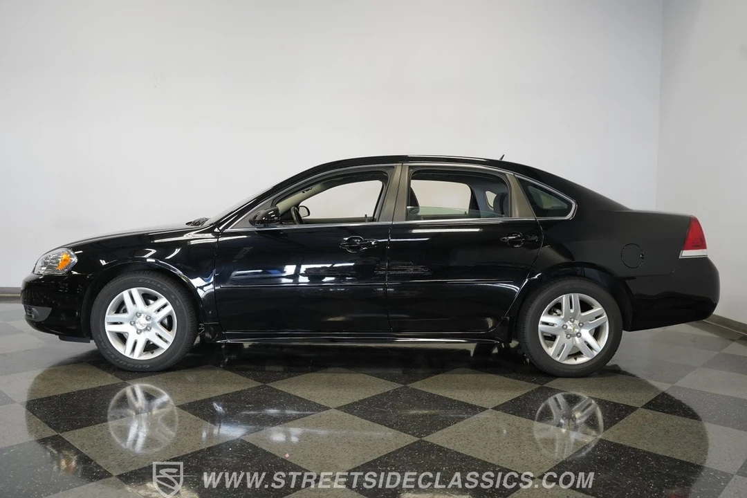 2011 Chevrolet Impala 9th Gen - Image 3 of 12