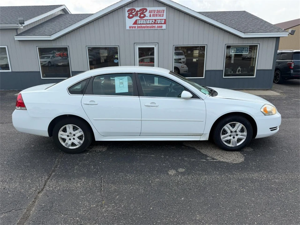 2011 Chevrolet Impala 9th Gen - Image 12 of 31