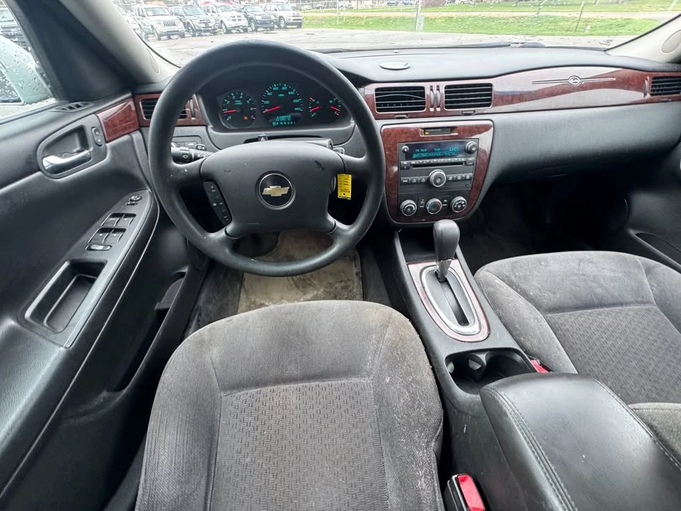 2011 Chevrolet Impala 9th Gen - Image 13 of 18