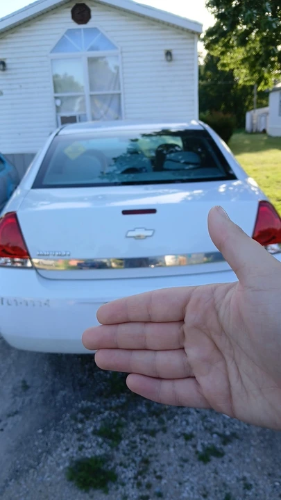 2011 Chevrolet Impala 9th Gen - Image 2 of 5