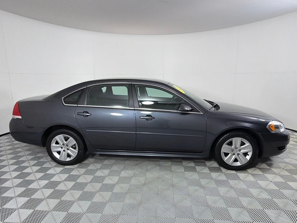 2011 Chevrolet Impala 9th Gen - Image 4 of 12