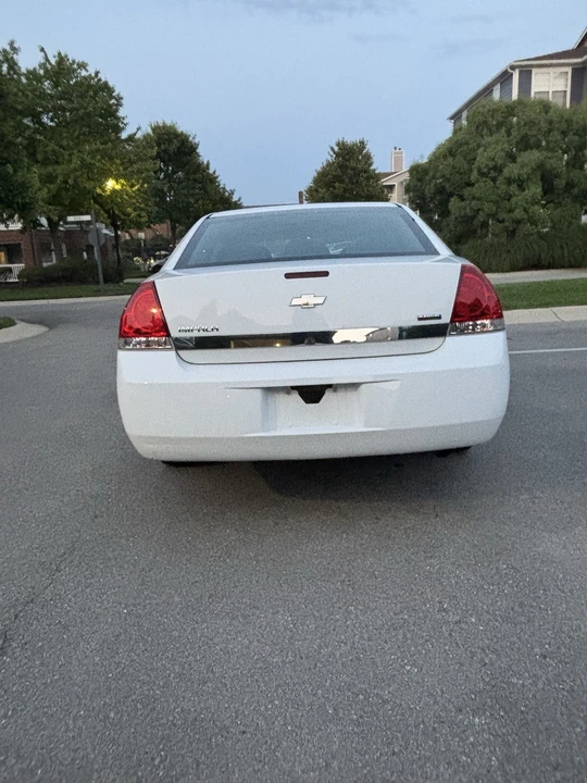 2011 Chevrolet Impala 9th Gen - Image 4 of 13