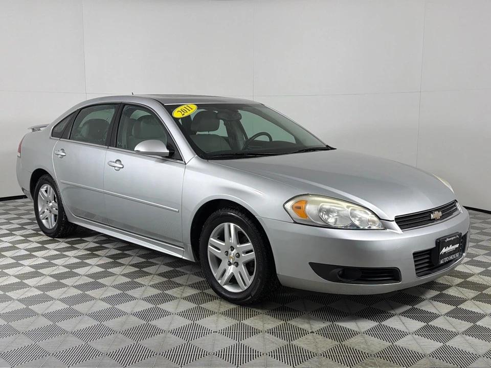 2011 Chevrolet Impala 9th Gen - Image 3 of 12