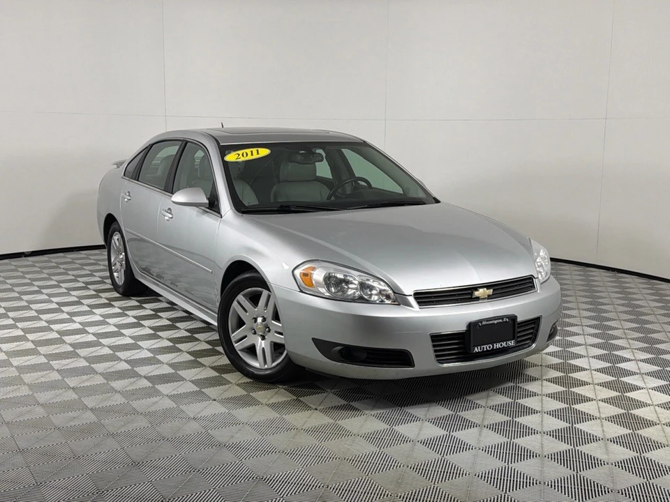 2011 Chevrolet Impala 9th Gen - Image 2 of 25