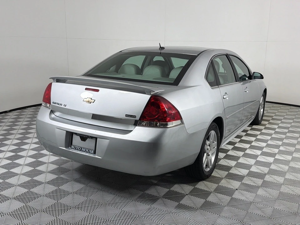 2011 Chevrolet Impala 9th Gen - Image 5 of 25