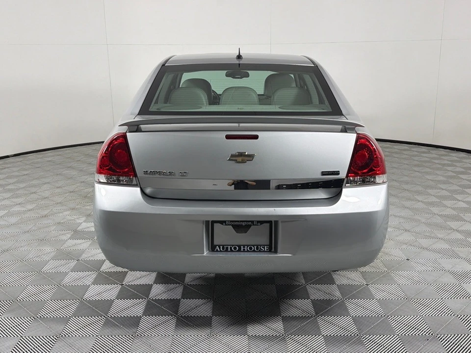 2011 Chevrolet Impala 9th Gen - Image 6 of 25