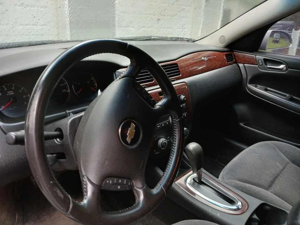 2011 Chevrolet Impala 9th Gen - Image 8 of 8