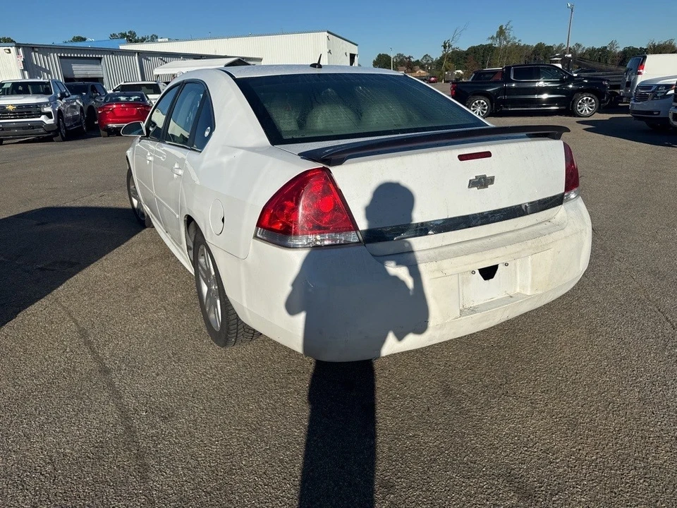 2011 Chevrolet Impala 9th Gen - Image 2 of 6