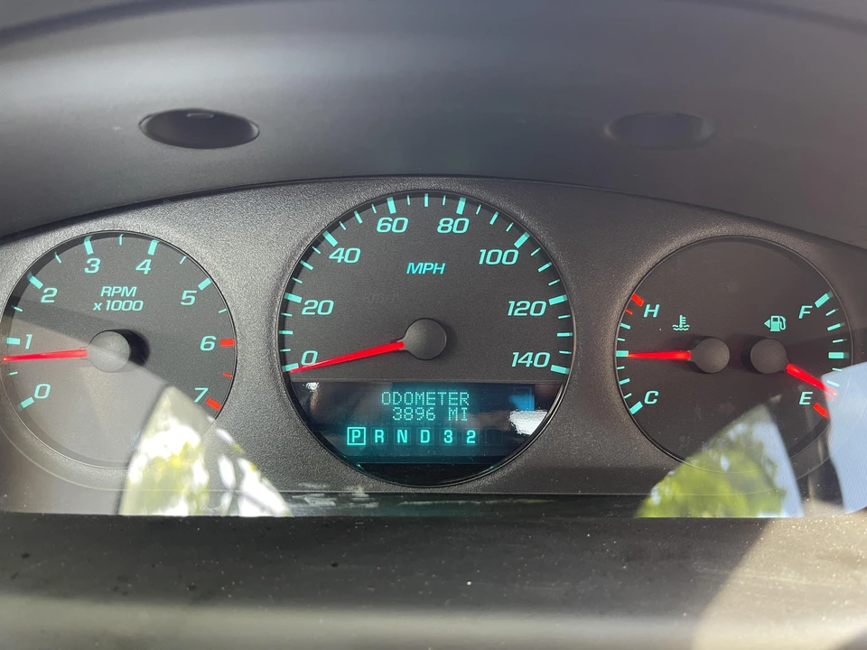 2011 Chevrolet Impala 9th Gen - Image 27 of 31