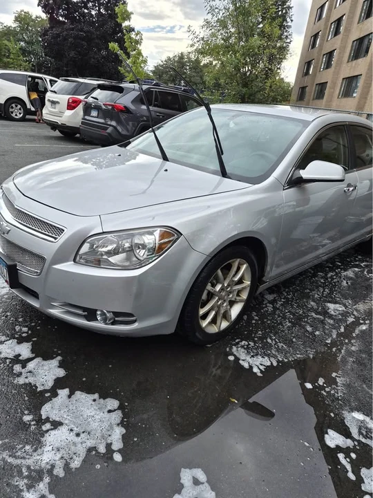 2011 Chevrolet Malibu - Image 3 of 17