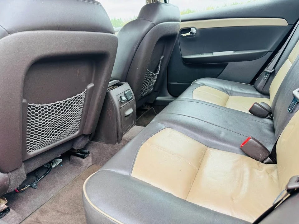 2011 Chevrolet Malibu - Image 7 of 7