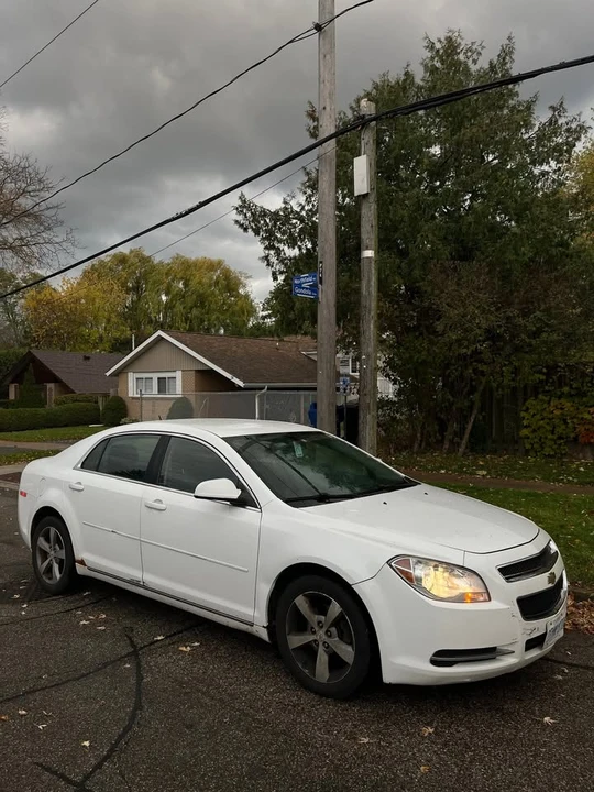 2011 Chevrolet Malibu - Image 4 of 14