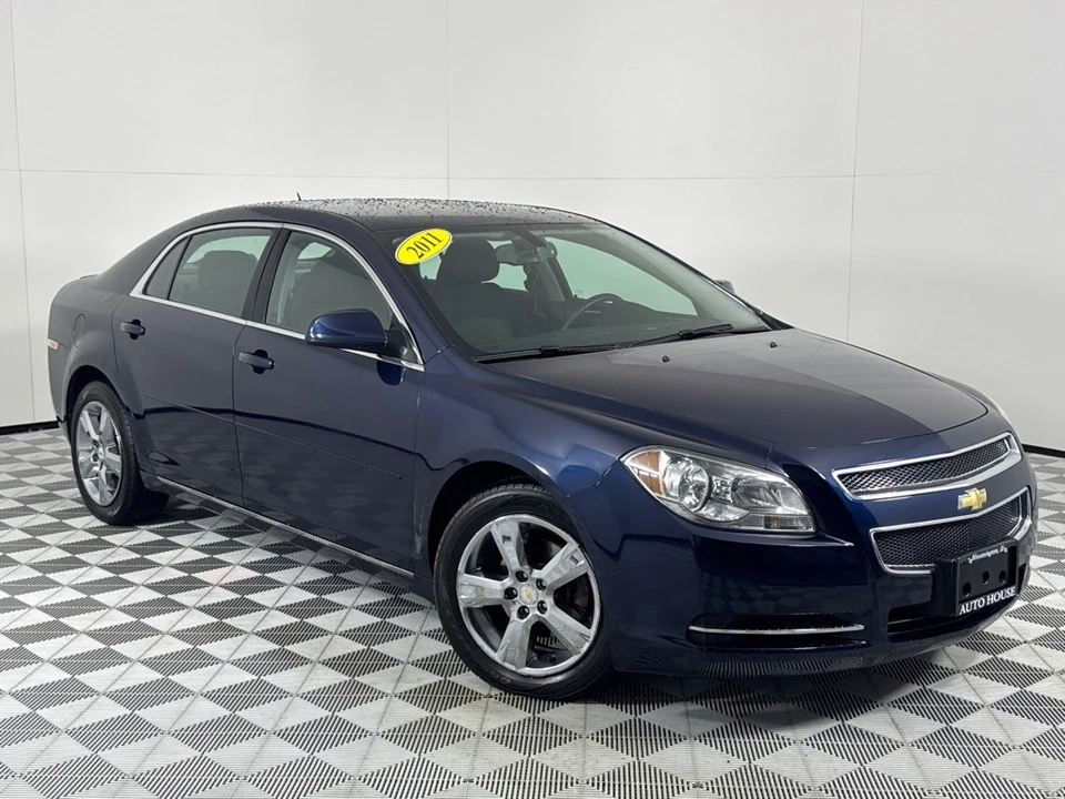 2011 Chevrolet Malibu - Image 2 of 12