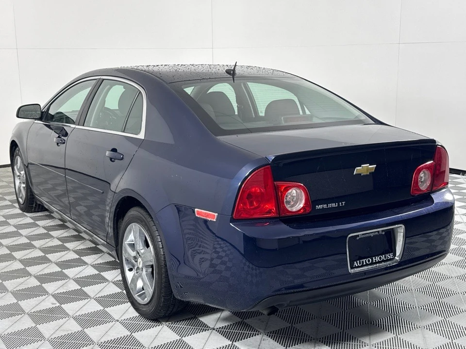 2011 Chevrolet Malibu - Image 7 of 12