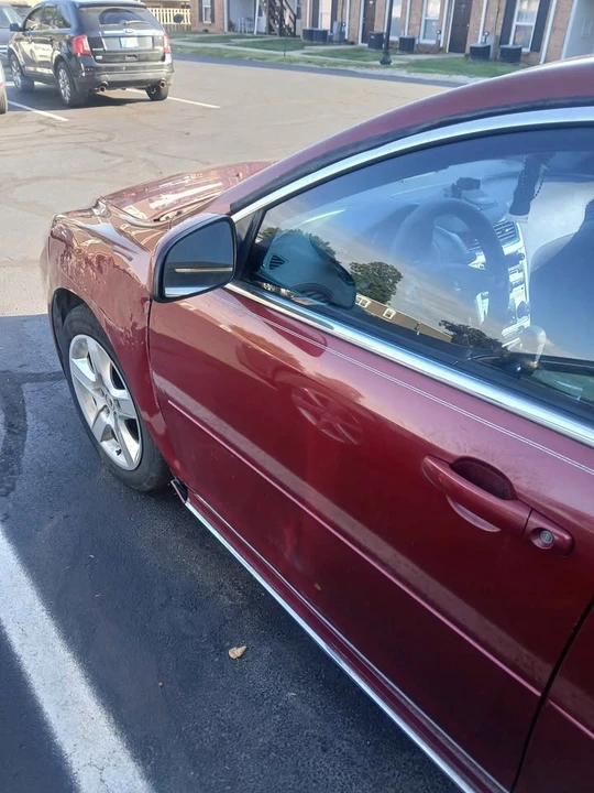 2011 Chevrolet Malibu - Image 7 of 10