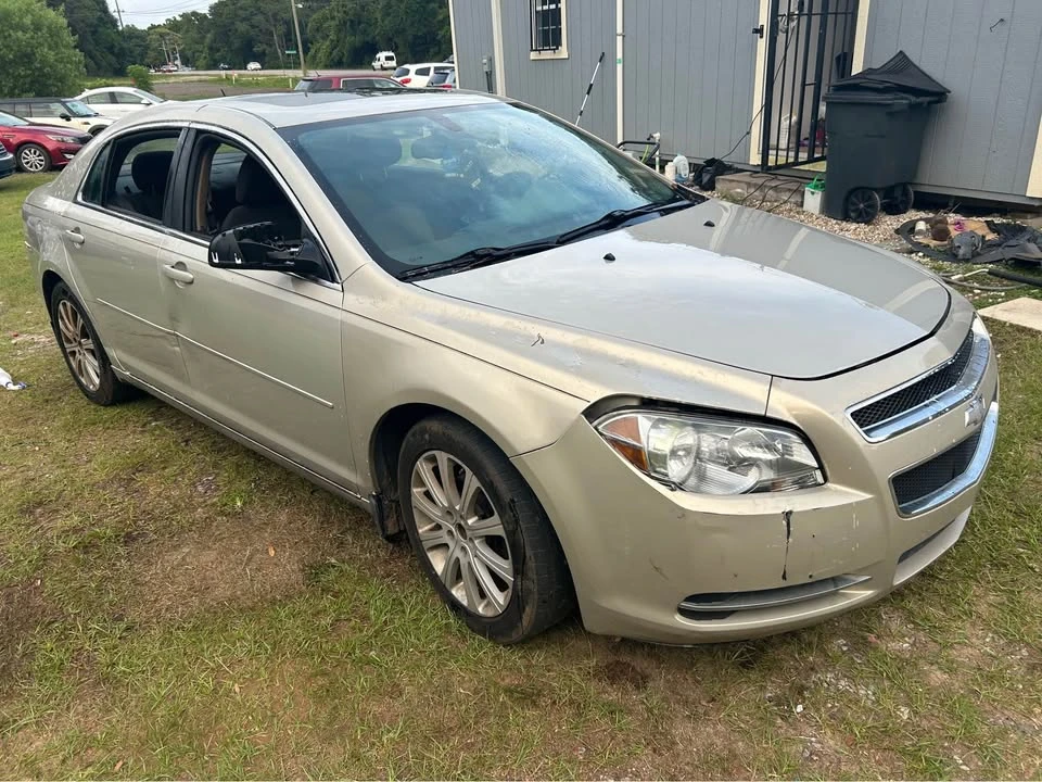 2011 Chevrolet Malibu - Image 2 of 7