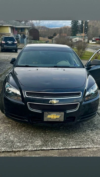 2011 Chevrolet Malibu - Image 3 of 8