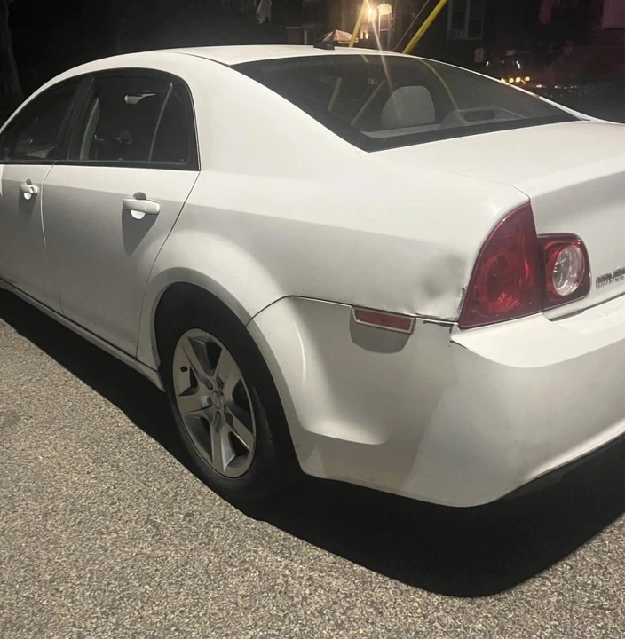 2011 Chevrolet Malibu - Image 6 of 15
