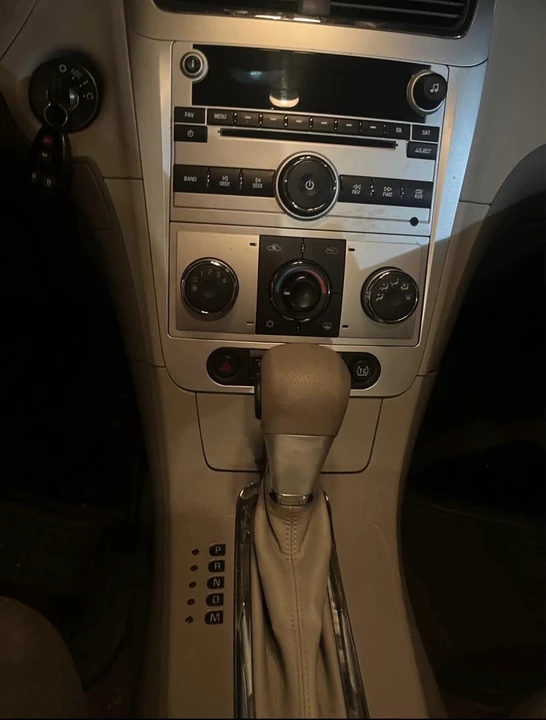 2011 Chevrolet Malibu - Image 12 of 15