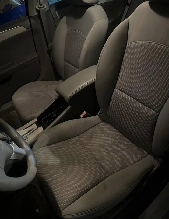2011 Chevrolet Malibu - Image 11 of 15