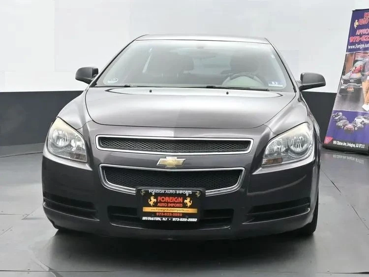 2011 Chevrolet Malibu - Image 3 of 12