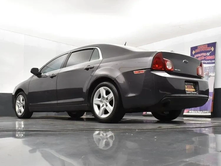 2011 Chevrolet Malibu - Image 12 of 12