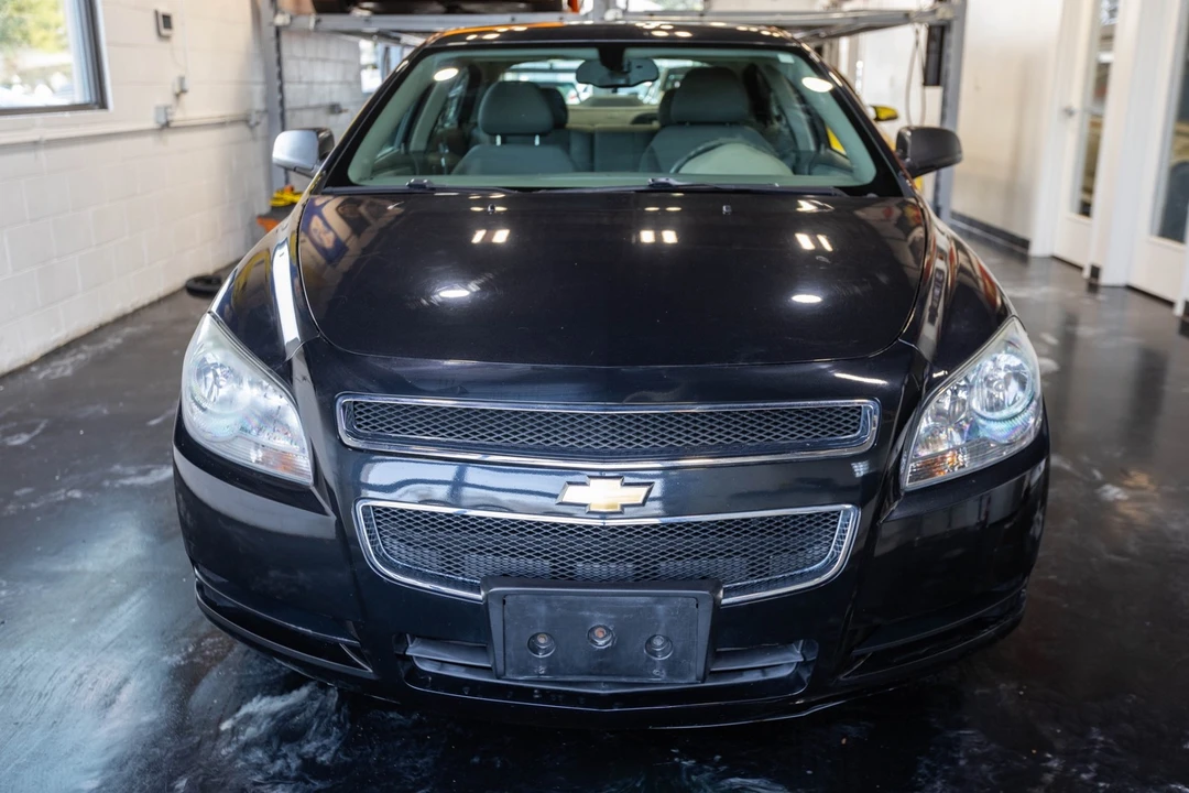 2011 Chevrolet Malibu - Image 17 of 21
