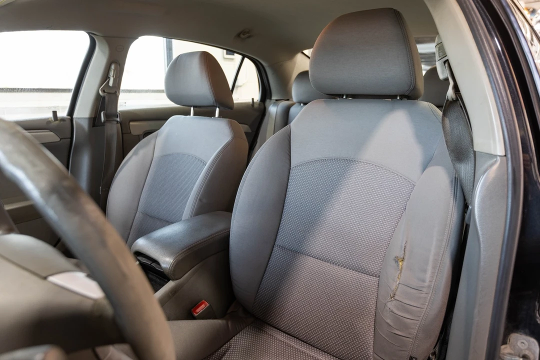 2011 Chevrolet Malibu - Image 20 of 21