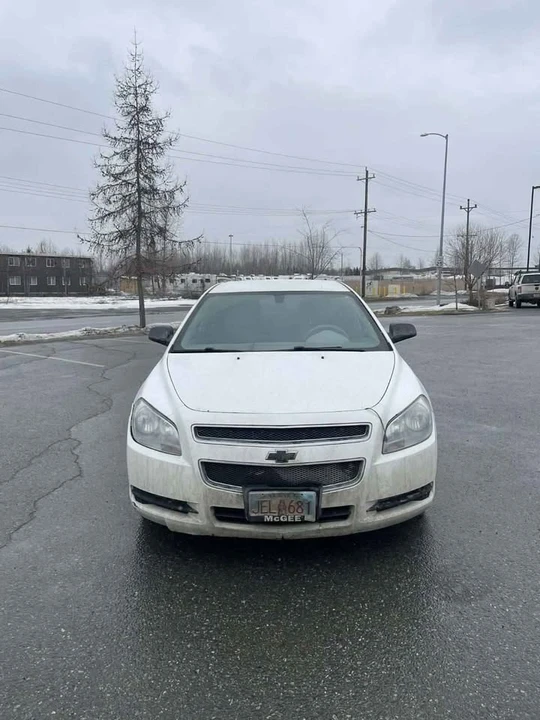 2011 Chevrolet Malibu - Image 2 of 15