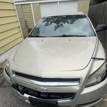 2011 Chevrolet Malibu LS Sedan 4D