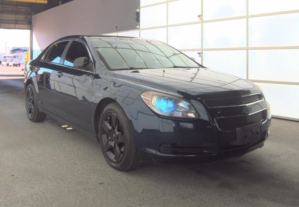 2011 Chevrolet Malibu - Image 6 of 12