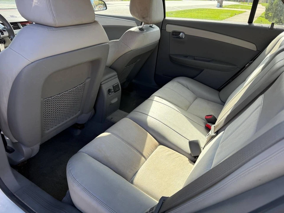 2011 Chevrolet Malibu - Image 18 of 21