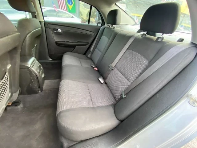 2011 Chevrolet Malibu - Image 20 of 21