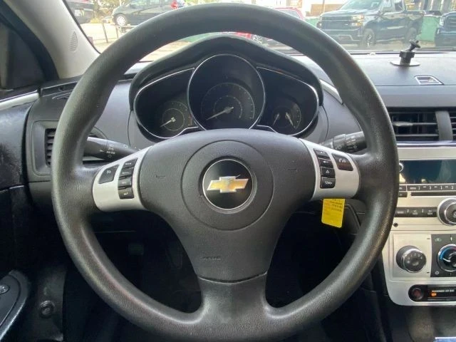 2011 Chevrolet Malibu - Image 12 of 21
