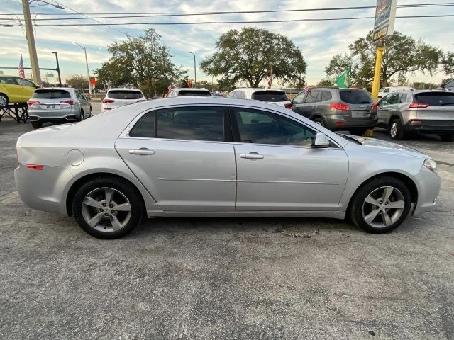 2011 Chevrolet Malibu - Image 6 of 21
