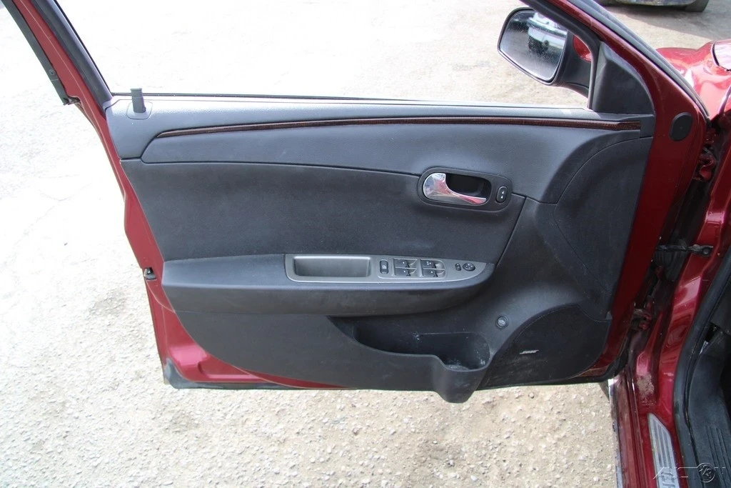 2011 Chevrolet Malibu - Image 12 of 21