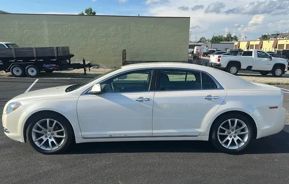 2011 Chevrolet Malibu LTZ (NO TRADES)