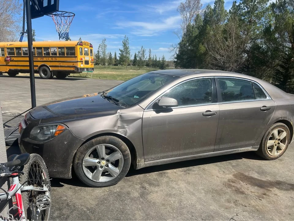 2011 Chevrolet Malibu - Image 2 of 6