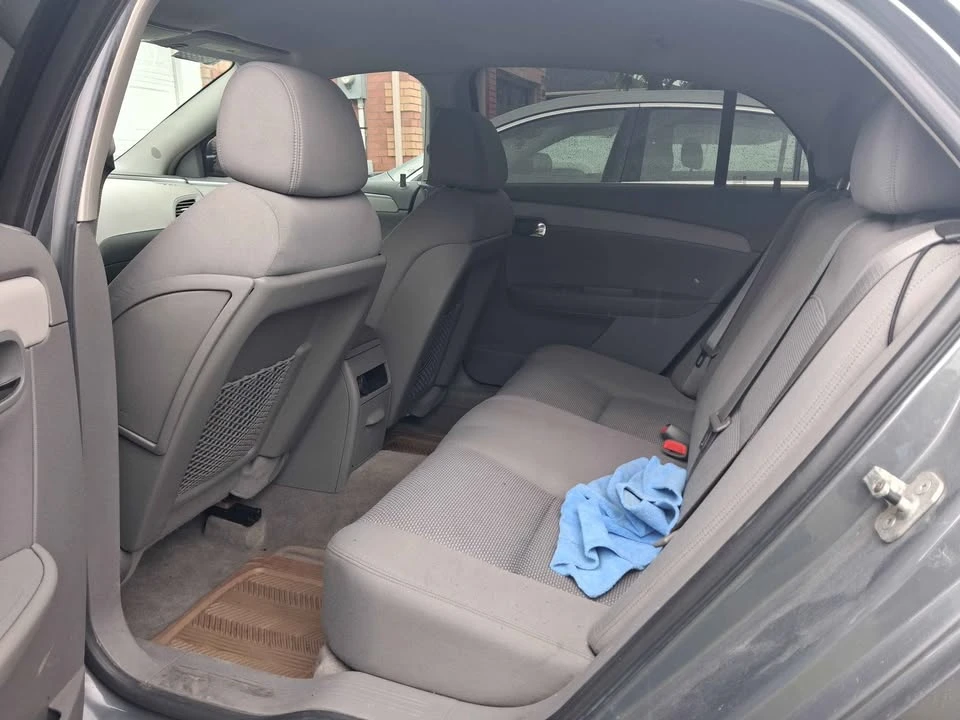 2011 Chevrolet Malibu - Image 6 of 7