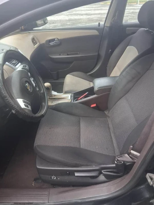2011 Chevrolet Malibu - Image 10 of 10