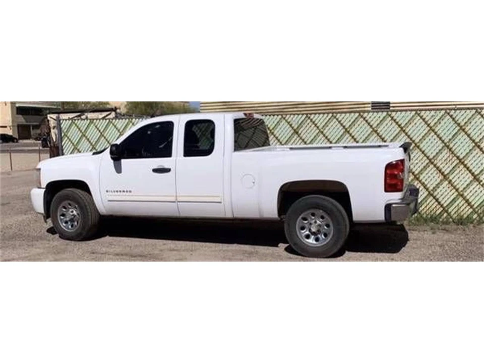 2011 Chevrolet Silverado 2nd Gen - Image 2 of 5