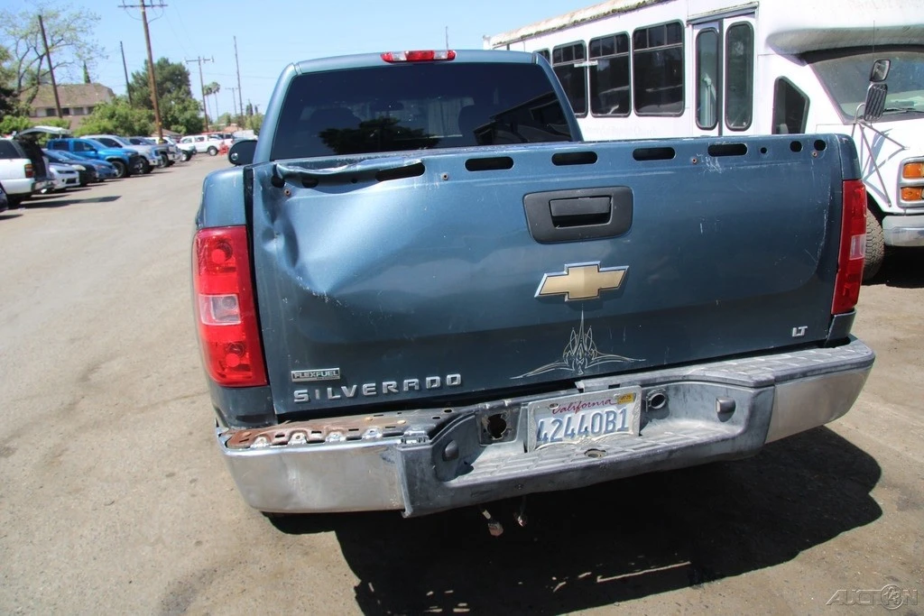2011 Chevrolet Silverado 2nd Gen - Image 6 of 21