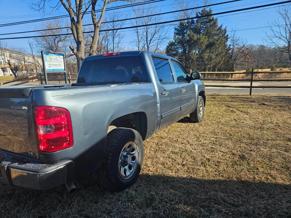 2011 Chevrolet Silverado 2nd Gen - Image 3 of 7