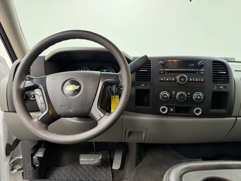 2011 Chevrolet Silverado 2nd Gen - Image 18 of 21