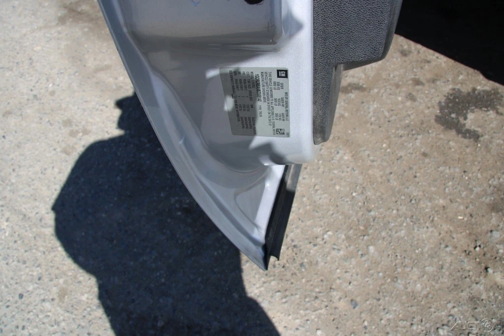 2011 Chevrolet Silverado 2nd Gen - Image 12 of 21