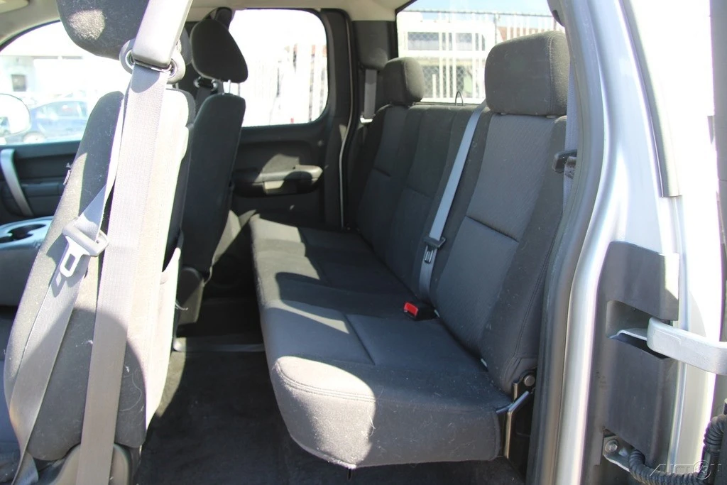 2011 Chevrolet Silverado 2nd Gen - Image 19 of 21