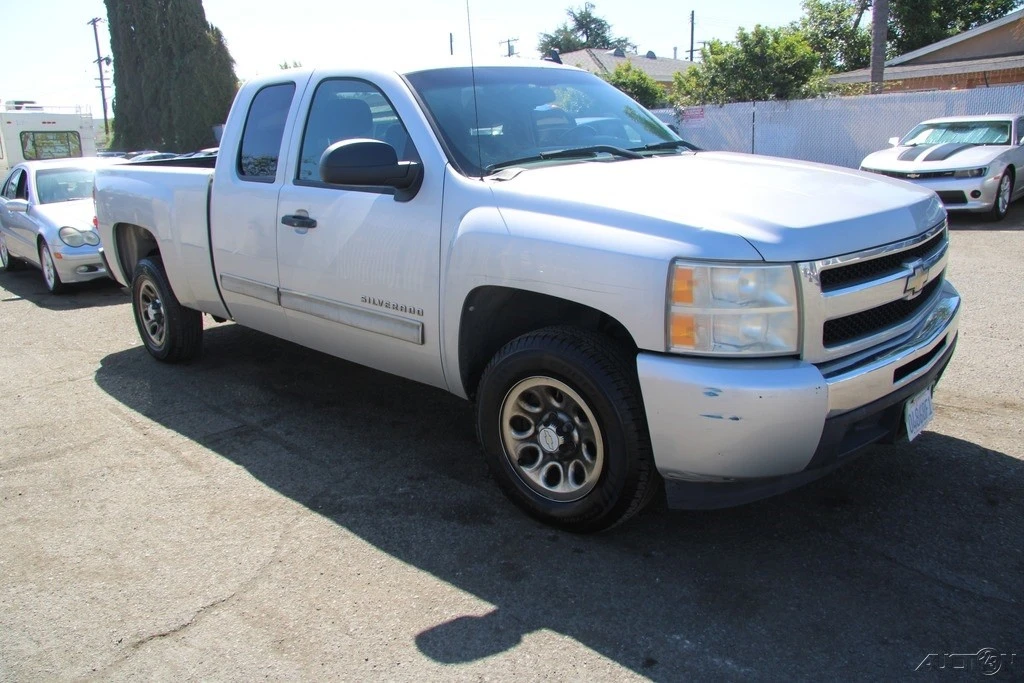 2011 Chevrolet Silverado 2nd Gen - Image 10 of 21