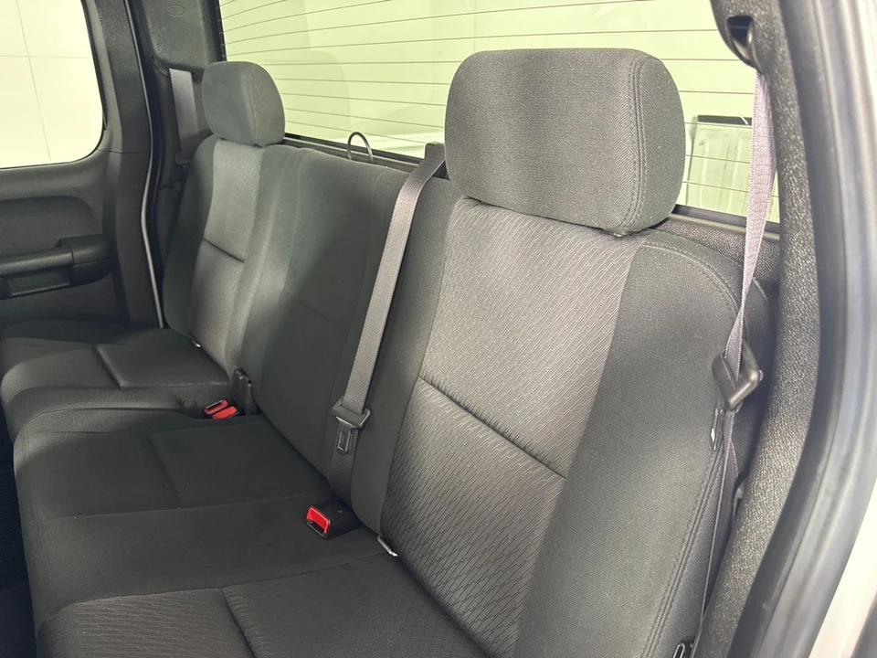 2011 Chevrolet Silverado 2nd Gen - Image 19 of 21