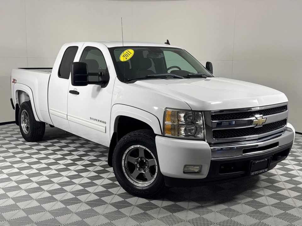 2011 Chevrolet Silverado 2nd Gen - Image 2 of 21