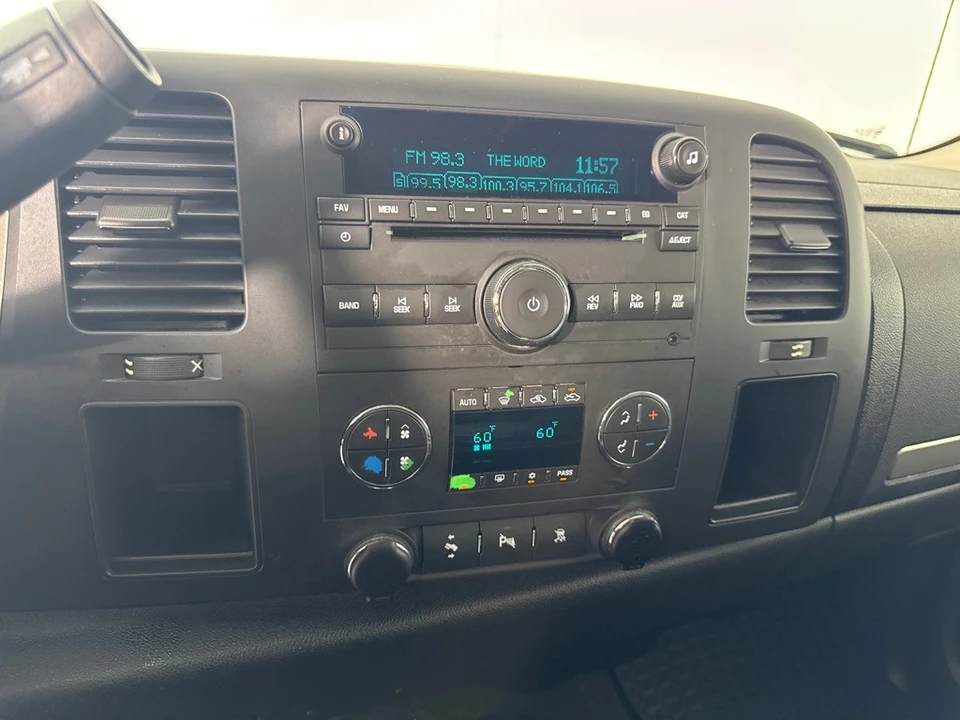 2011 Chevrolet Silverado 2nd Gen - Image 17 of 21